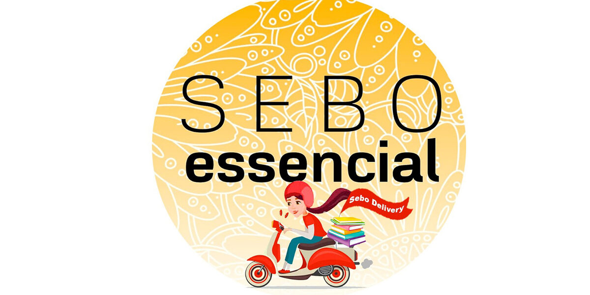 Logo do Sebo Essencial com uma ilustração de uma moça de moto e cachecol esvoaçante.